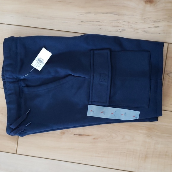 OLD NAVY Fleece Cargo Jogger Shorts (At Knee) - Large (10-12) - Picture 4 of 12